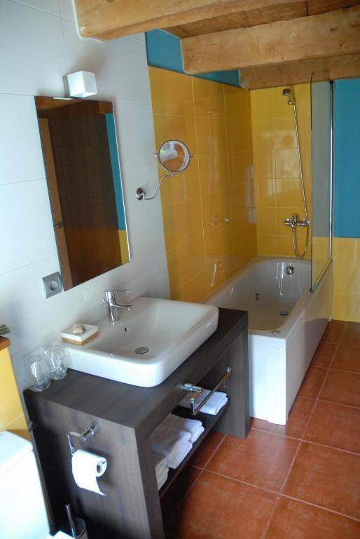 Masia D'En Valenti Anserall  Room photo